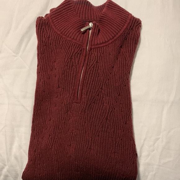 Tommy Bahama Half-Zip Sweater - Picture 4 of 13